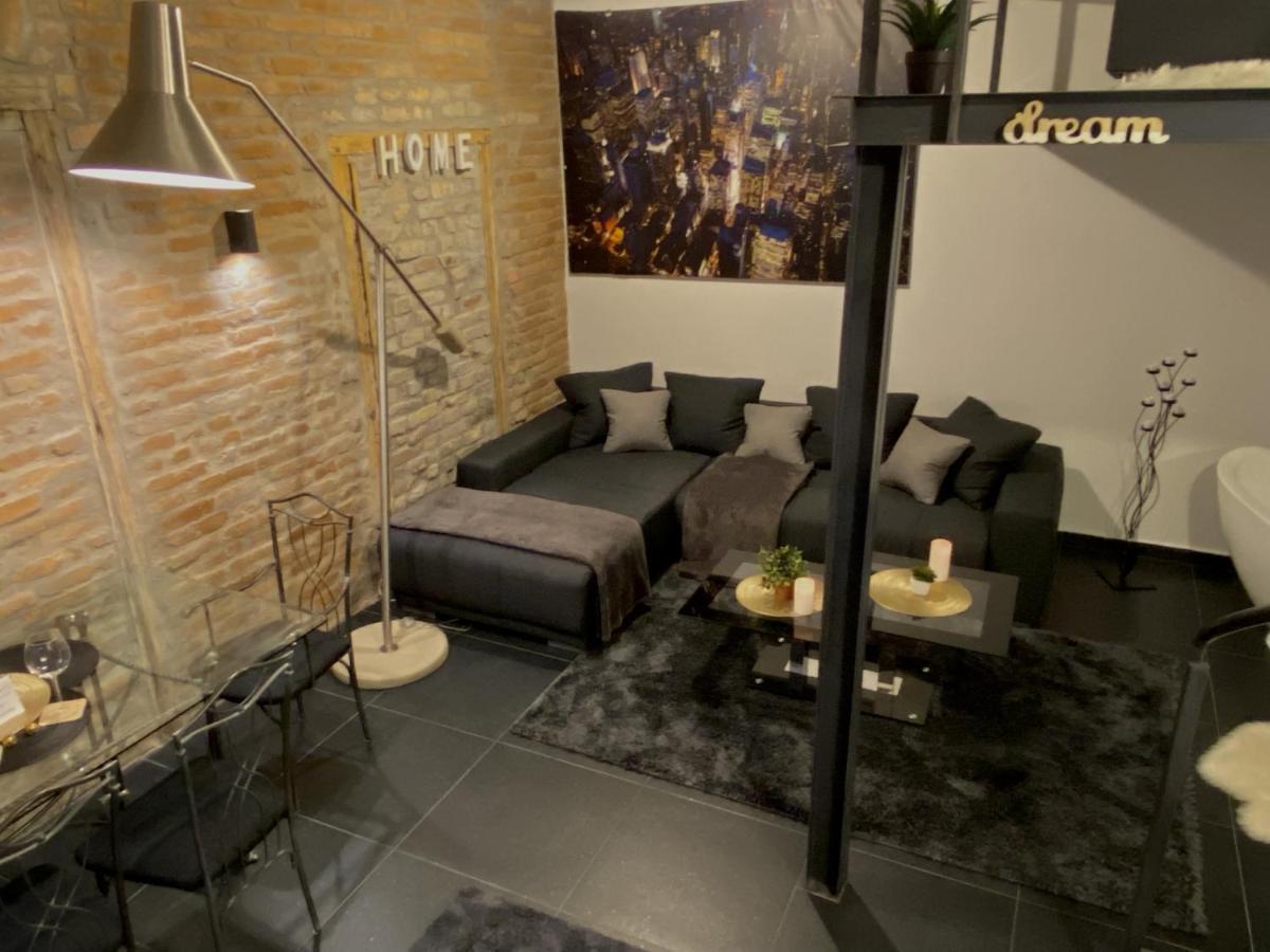 Kiraly Street , Stylish Apartment Budapesta Exterior foto