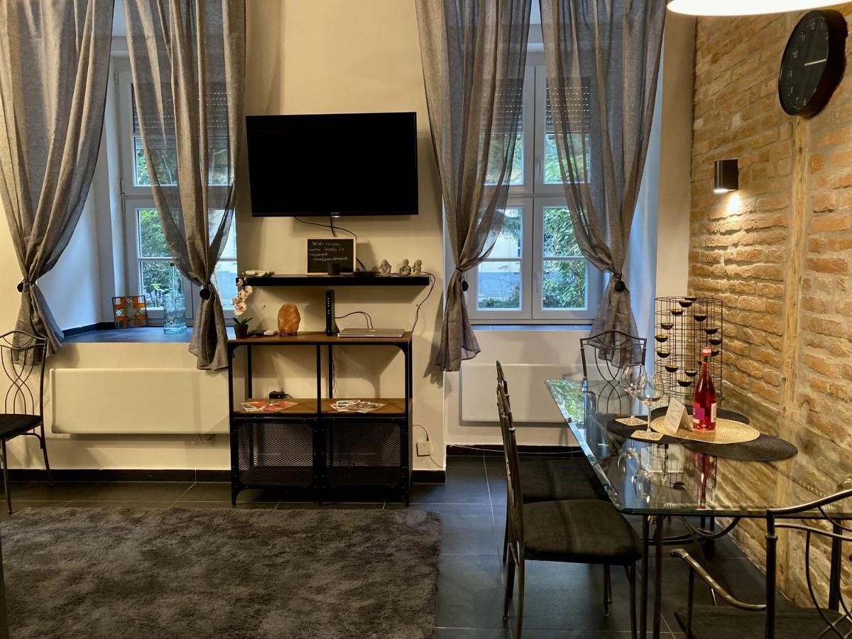 Kiraly Street , Stylish Apartment Budapesta Exterior foto